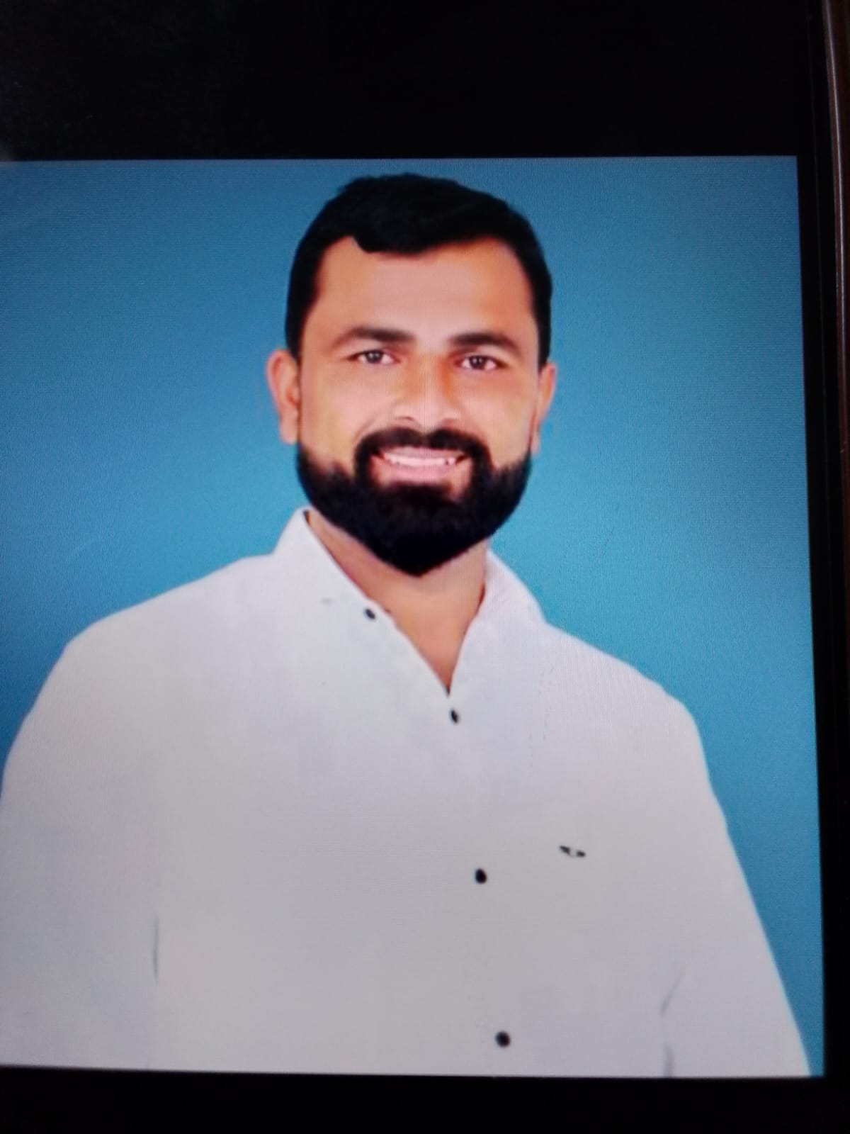 श्री. विजय आनंदा सानप 